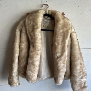 Billabong Designers closet fur coat